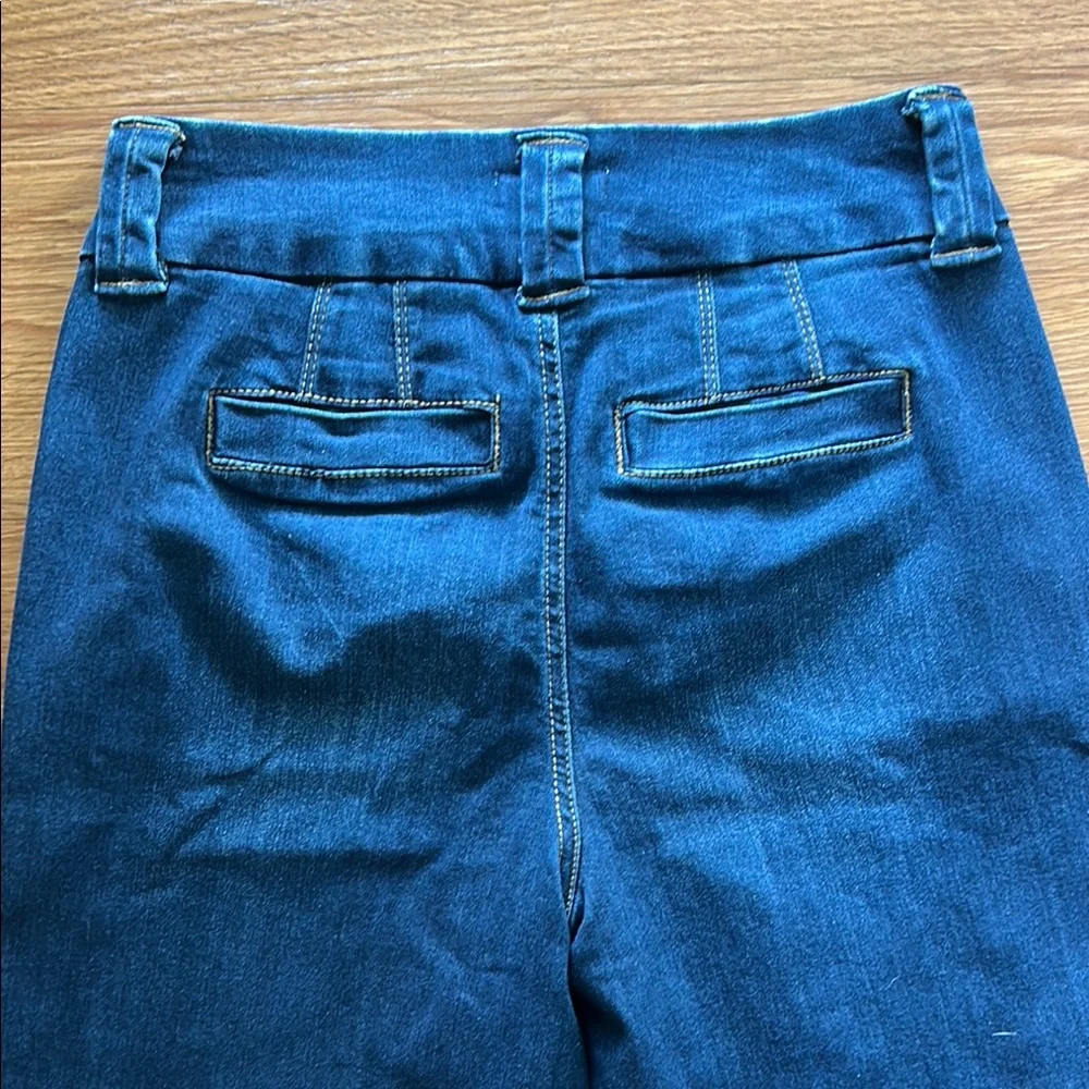 Maurices Blue Ankle Cropped Jeans with Wide-Leg Design - Picture 5 of 8